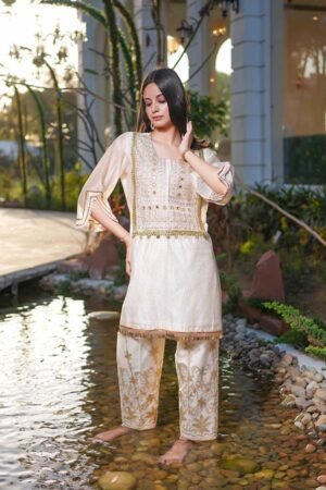 Ivory Embroidered Kurta Pant Outfit